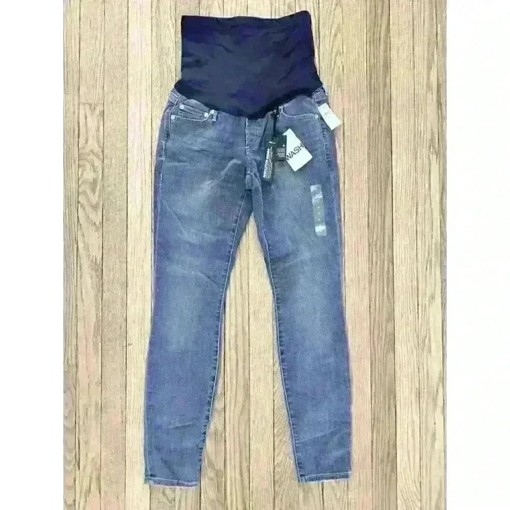 NWT Gap Maternity Womens Denim Skinny Jean size 4R inseam 30” OP$ 69.65